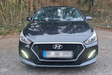 Hyundai i30 88.000 km 11.990 &euro; Karlsbad 76307