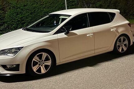 Seat Leon 131.450 km 8.299 &euro; Tornesch 25436