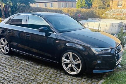 Audi A3 150.000 km 15.500 &euro; Scheibenberg 09481