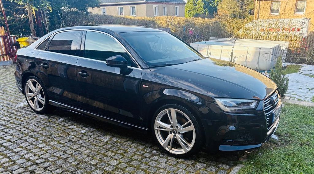 Audi A3 150.000 km 16.800 &euro; Scheibenberg 09481