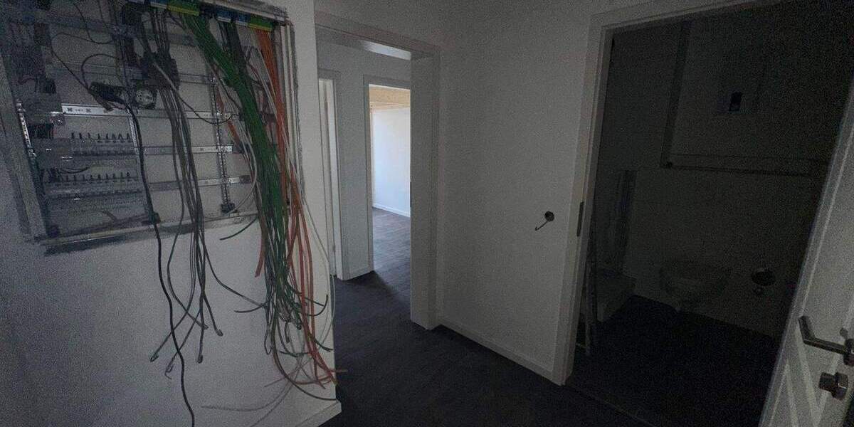 Frei ab 01.02.2026 Gute Lage 4-Zimmer-Wohnung zimmer