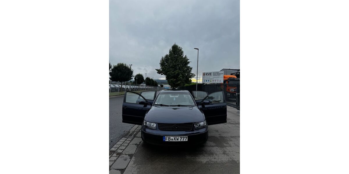 VW Passat 223.756 km 2.200 &euro; Bad Nauheim 61231