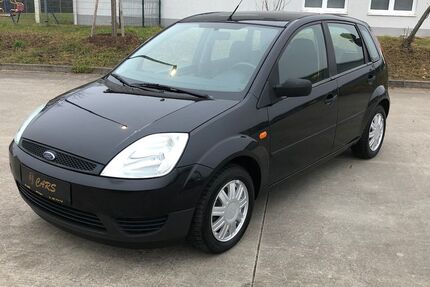 Ford Fiesta 143.000 km 2.490 &euro; Ötigheim 76470