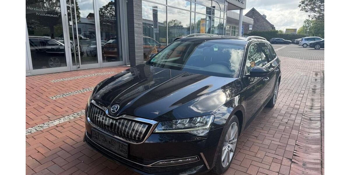 Skoda Superb 98.000 km 19.490 &euro; Ibbenbüren 49477