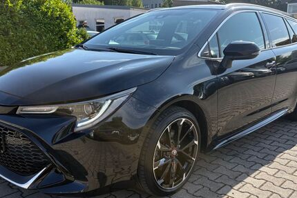 Toyota Corolla 19.700 km 29.800 &euro; Lommatzsch (bei Dresden) 01623