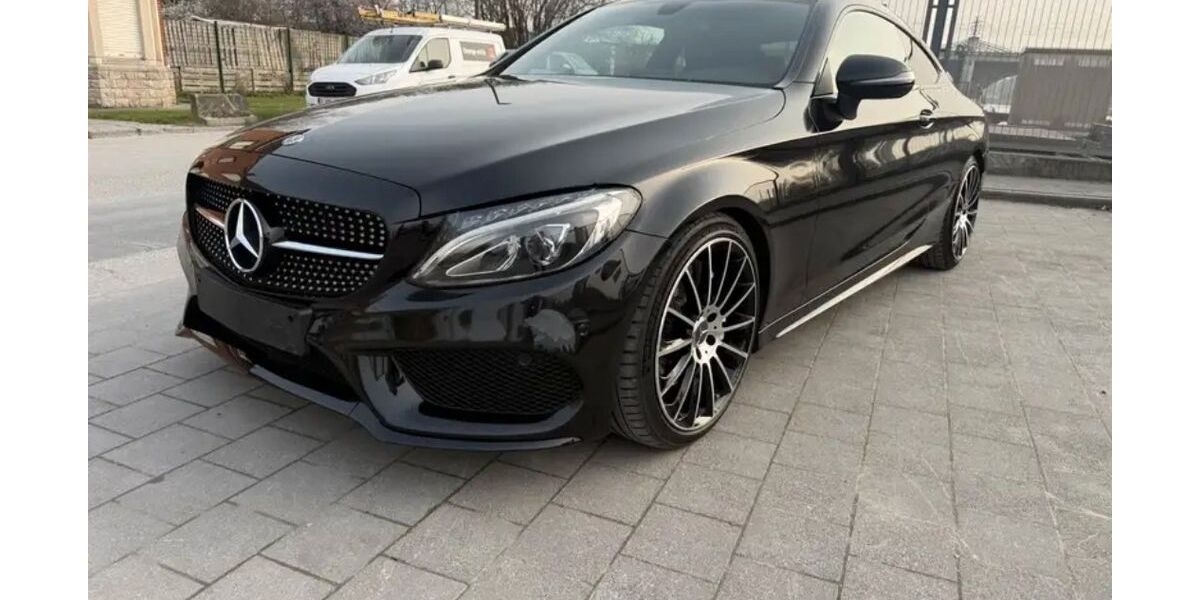 Mercedes-Benz C 250 98.000 km 18.000 &euro; Stuttgart 70579