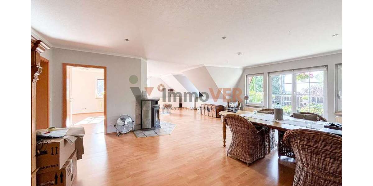 Etagenwohnung Achim - 4 Zimmer, 188 m&sup2;, 1.300&euro; | Angebot:27449757