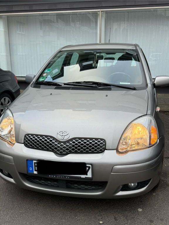 Yaris