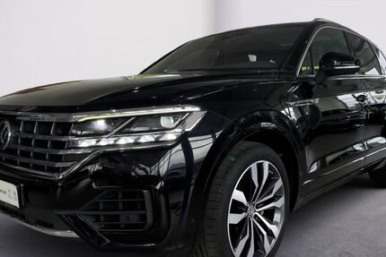 VW Touareg 67.054 km 40.780 &euro; Bad Soden 65812