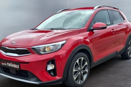 Kia Stonic 98.000 km 14.980 € Grafenhausen 79865