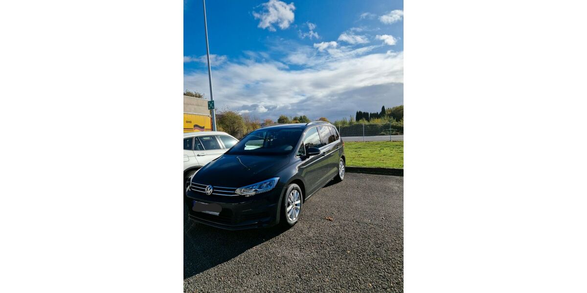 VW Touran 142.000 km 16.100 &euro; Grevenbroich 41516
