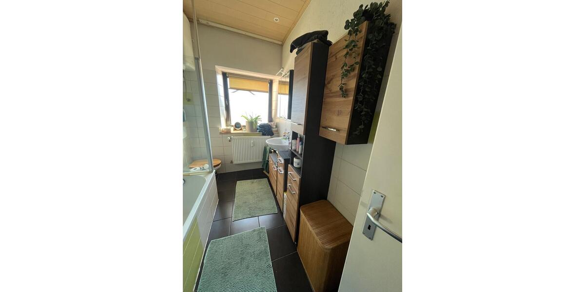 Mehrfamilienhaus, Wohnhaus Neusorg - 25 Zimmer, 440 m&sup2;, 383.000&euro; | Angebot:26297133