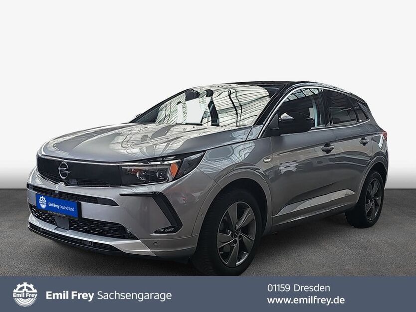Opel Grandland (X) 37.909 km 23.440 € Dresden 01159