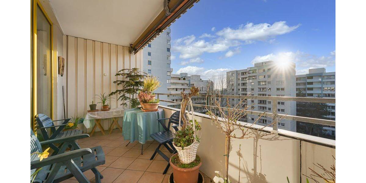 Etagenwohnung Köln Junkersdorf - 4 Zimmer, 113 m&sup2;, 349.000&euro; | Angebot:26027628