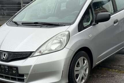Honda Jazz 194.000 km 4.700 &euro; Hilden 40721