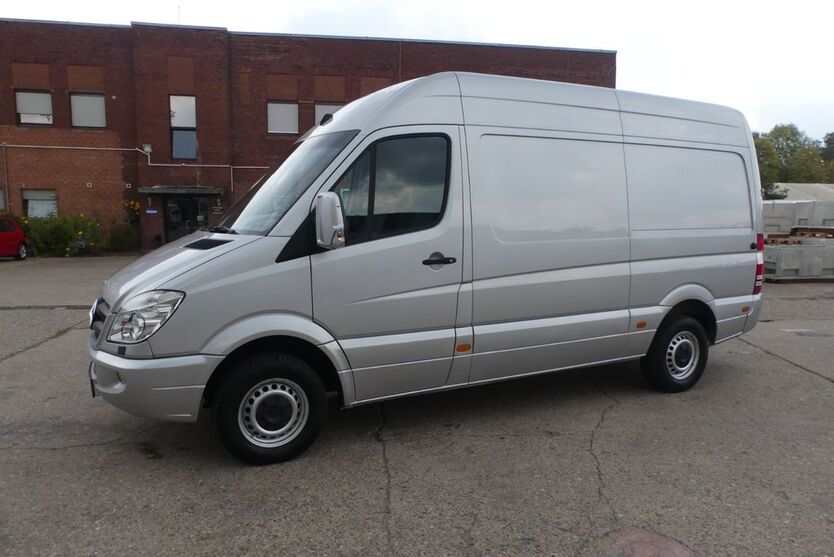 Mercedes-Benz Sprinter 332.445 km 14.950 € Essen 45309