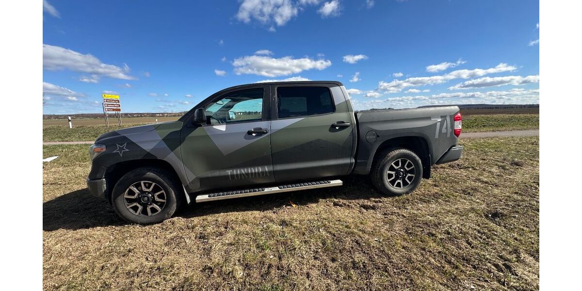 Toyota Tundra 124.000 km 43.900 &euro; Leipzig 04319