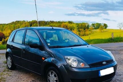 Ford Fiesta 135.650 km 2.990 &euro; Grosshartmannsdorf 09618