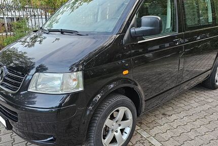 VW T5 Transporter 214.000 km 7.700 &euro; Berlin 13353