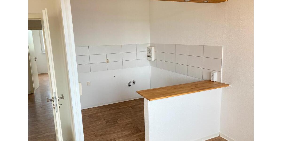 Etagenwohnung Bitterfeld-Wolfen Wolfen - 3 Zimmer, 57 m&sup2;, 342&euro; | Angebot:26645802