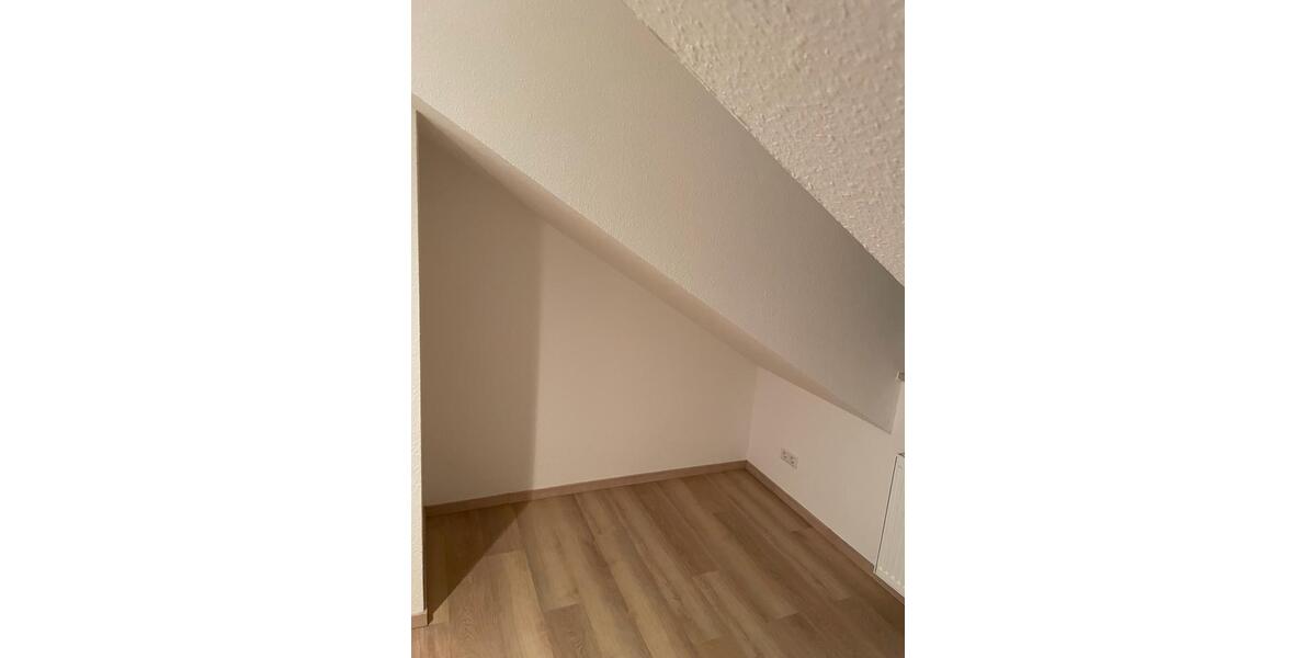 Maisonettenwohnung Würzburg Dürrbachau - 3 Zimmer, 67 m&sup2;, 980&euro; | Angebot:26407129