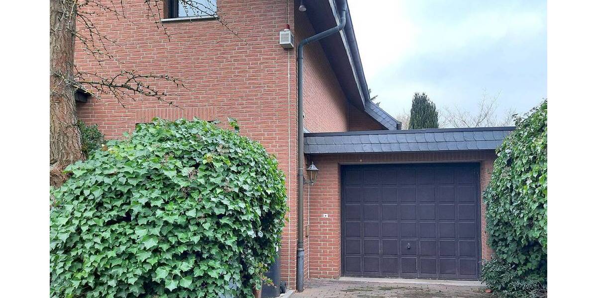 Einfamilienhaus Kriftel - 8 Zimmer, 251 m&sup2;, 1.080.000&euro; | Angebot:25968360