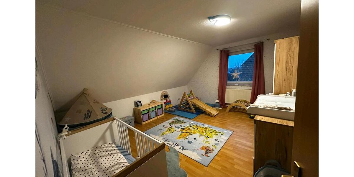 Dachgeschoßwohnung Wurster Nordseeküste - 2.5 Zimmer, 76 m&sup2;, 650&euro; | Angebot:25311420