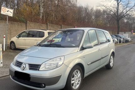 Renault Scenic 130.000 km 3.799 &euro; Essen 45143