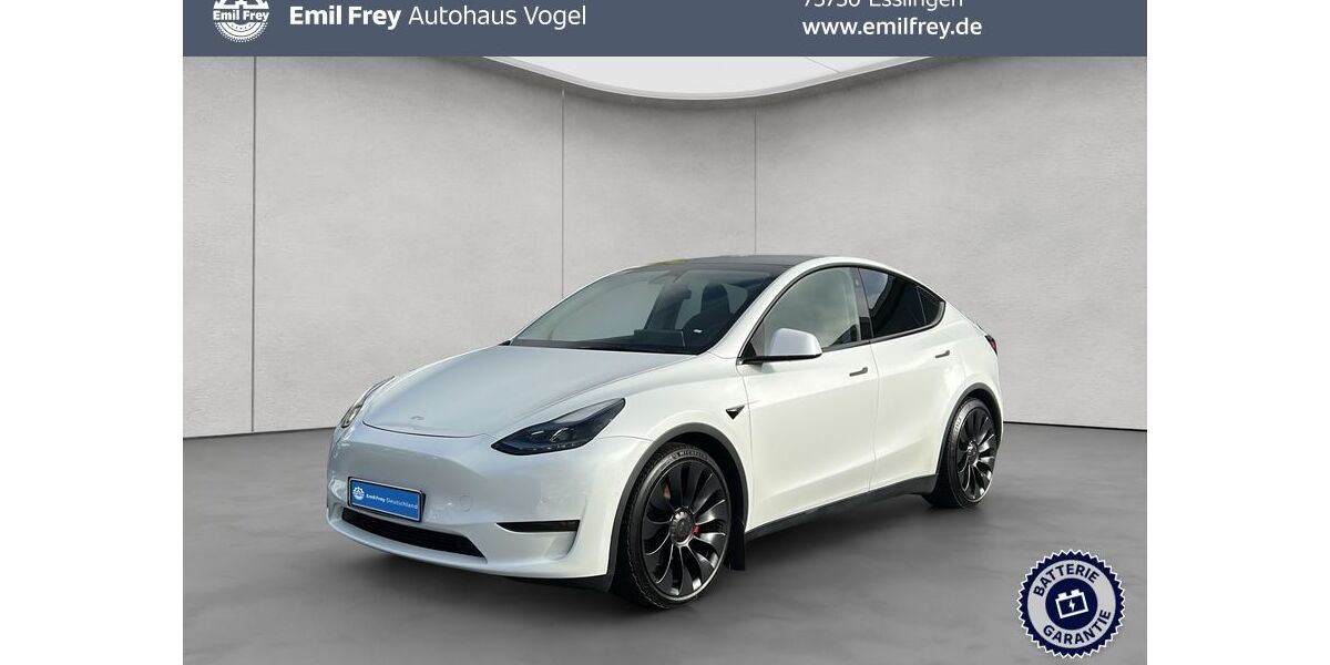 Tesla Model Y 63.385 km 36.990 &euro; Esslingen 73730