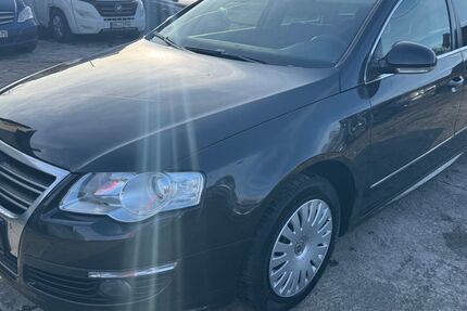 VW Passat Variant 249.000 km 3.500 &euro; Sindelfingen/Stuttgart 71069