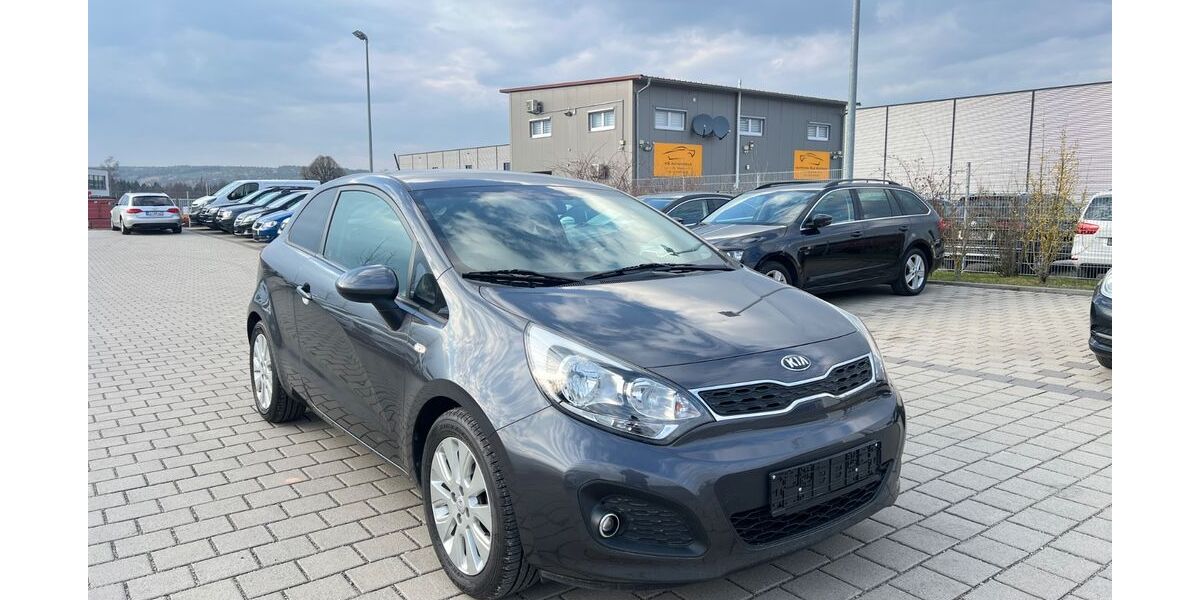 Kia Rio 64.900 km 6.599 &euro; Bad Wurzach 88410