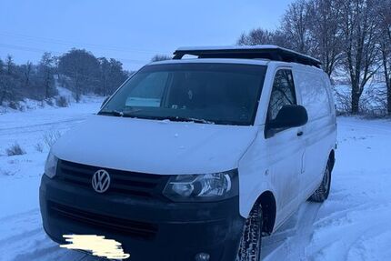 VW T5 Transporter 305.000 km 6.800 &euro; Haldensleben 39340