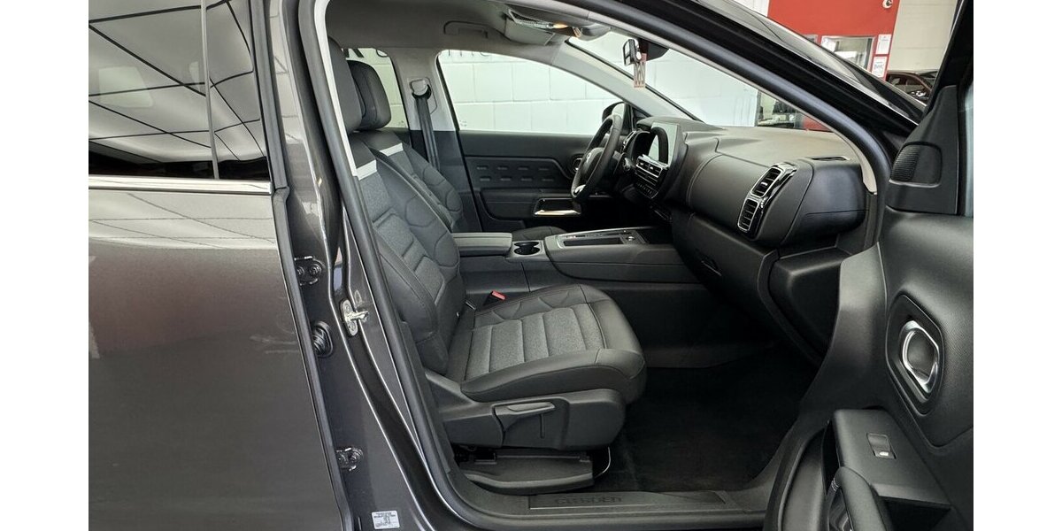 Citroen C5 Aircross 145 Mild-Hybrid Plus CarPlay DAB 39.415 km 19.219 &euro; Lich 35423