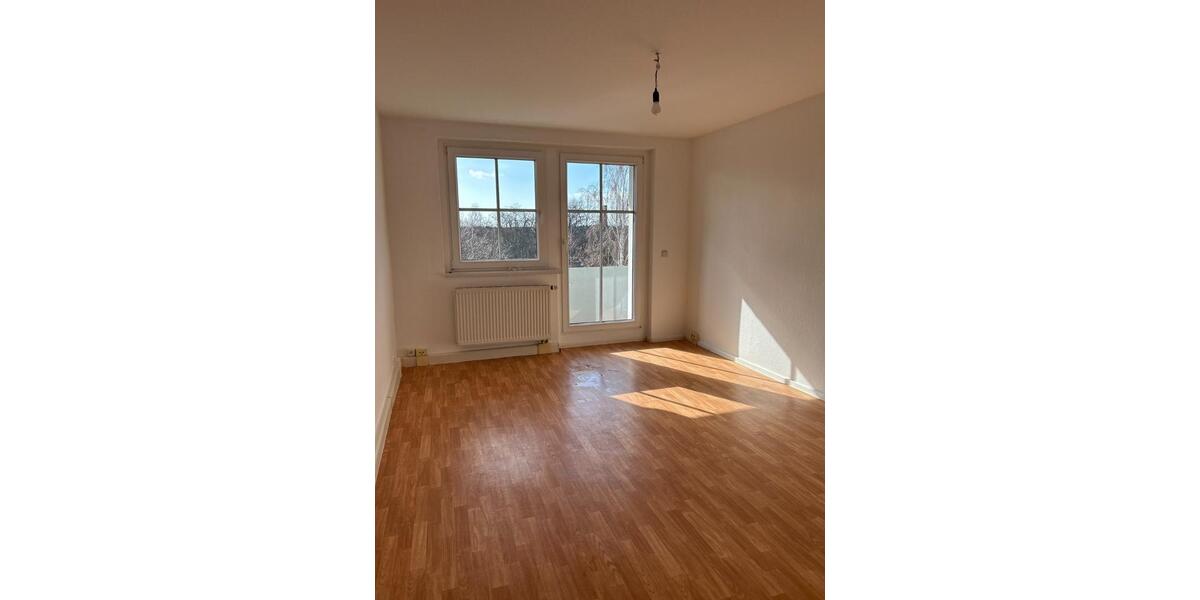 Etagenwohnung Niesky - 3 Zimmer, 58 m&sup2;, 587&euro; | Angebot:25249817