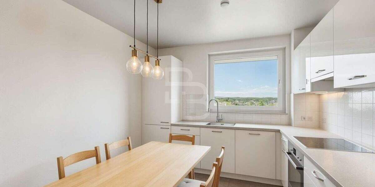 Weitblick, Leerstand & großzügiger Schnitt! 3 zimmer