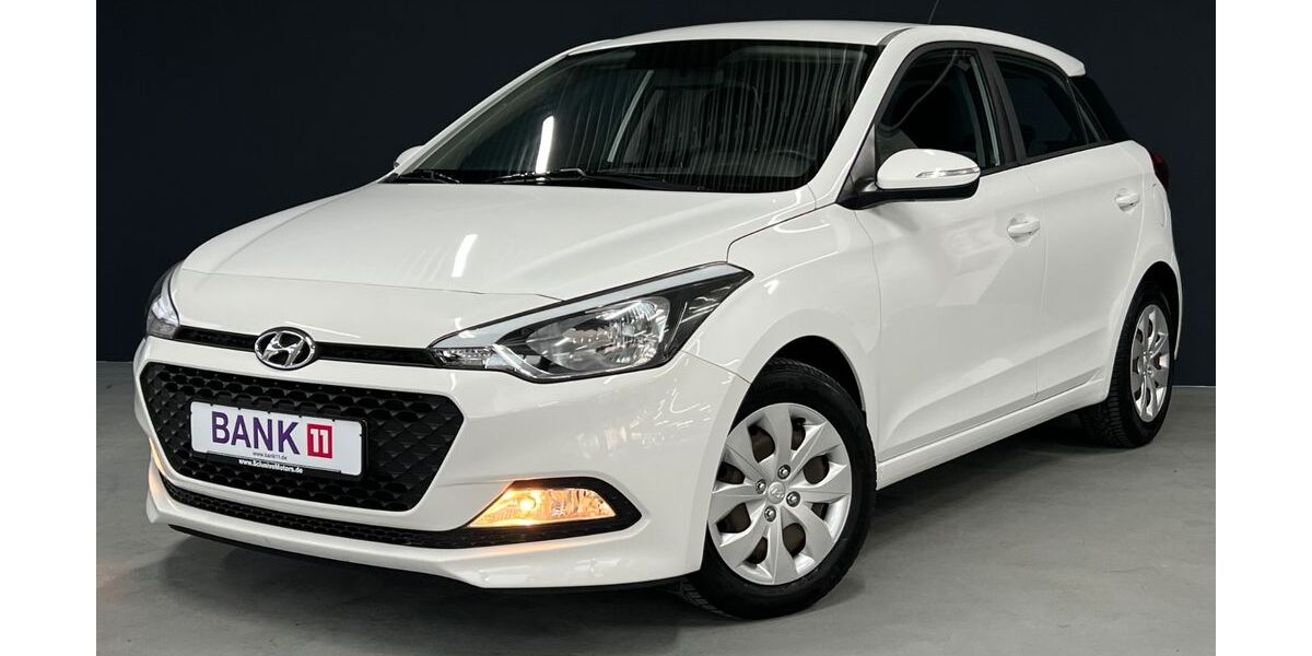 Hyundai i20 86.000 km 8.990 &euro; Geseke 59590