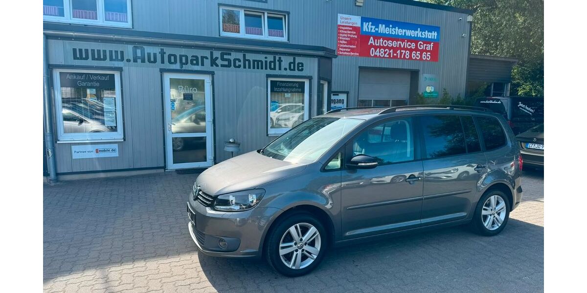 VW Touran 110.000 km 7.499 &euro; Itzehoe 25524