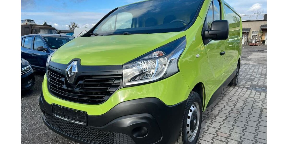 Renault Trafic 99.800 km 12.900 &euro; falkensee 14612
