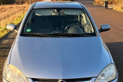 Opel Corsa 231.000 km 1.950 &euro; Paderborn 33100