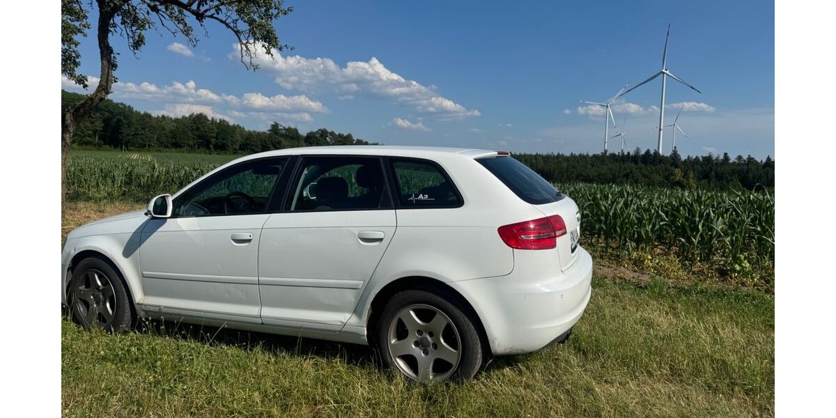 Audi A3 180.000 km 7.500 &euro; Rosengarten 74538