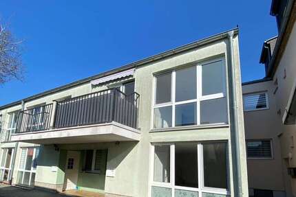 Reihenhaus in Delitzsch-Selben, Terrasse + Balkon + 4 Zimmer + Badewanne