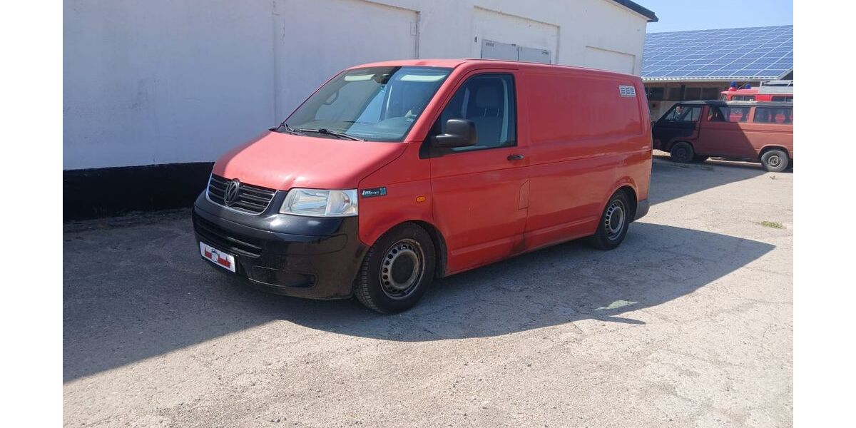 VW T5 Transporter 353.824 km 3.999 &euro; Broderstorf 18184