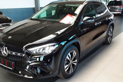 Mercedes-Benz GLA 200 7.900 km 36.990 &euro; Monschau (bei Aachen) 52156