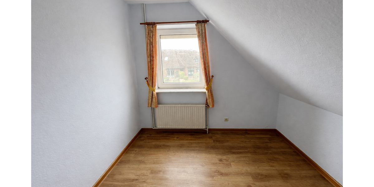 Reihenendhaus Wiesmoor - 3 Zimmer, 95 m&sup2;, 262.000&euro; | Angebot:26080019
