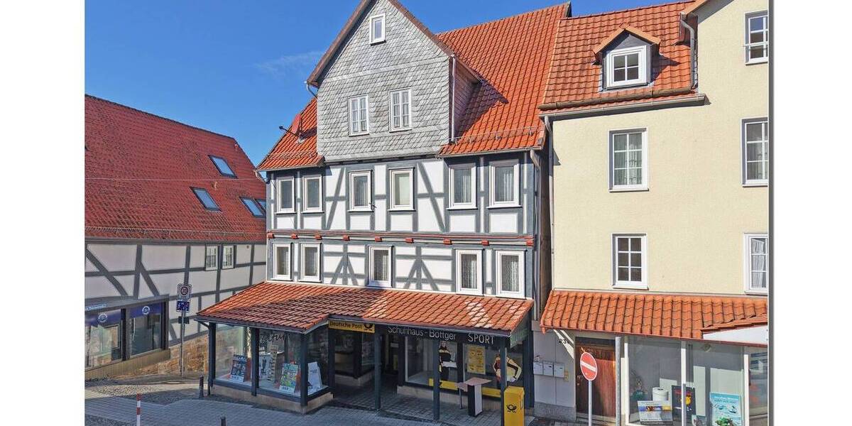 Mehrfamilienhaus, Wohnhaus Wolfhagen - 9 Zimmer, 258 m&sup2;, 180.000&euro; | Angebot:26730957