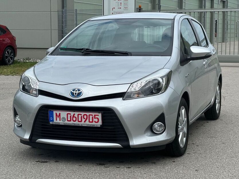 Yaris