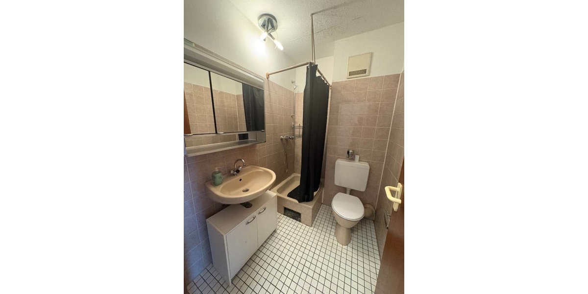 Attraktive Kapitalanlage im Uni-Gebiet – 1,5-Zimmer-Wohnung mit TG-Stellplatz - Erdgeschoßwohnung Kaiserslautern Bahnheim | Angebot:27159085