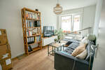 Lichtdurchflutete, moderne 3-Zimmer-Wohnung mit Westbalkon und EBK in zentraler Lage