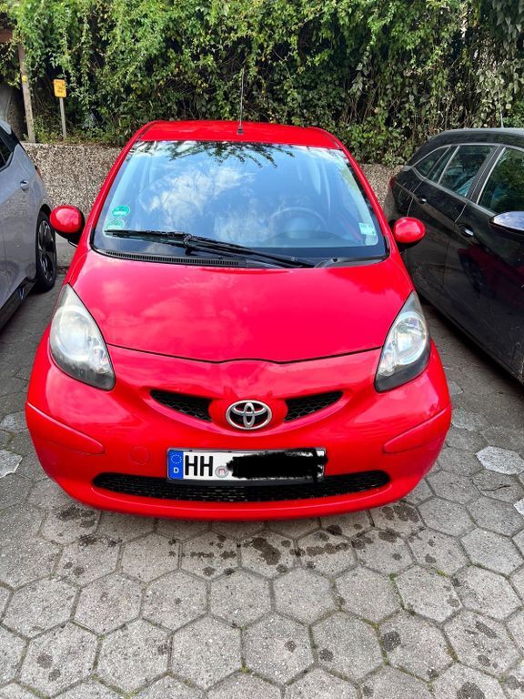Aygo (X)