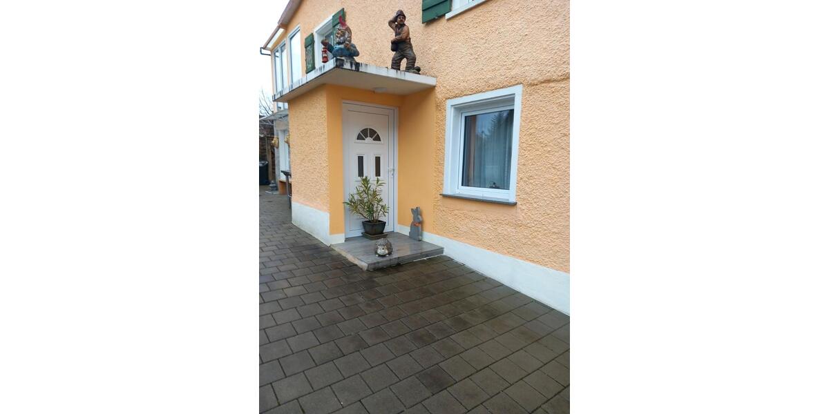 Einfamilienhaus Jestetten - 7 Zimmer, 230 m&sup2;, 595.000&euro; | Angebot:26414842